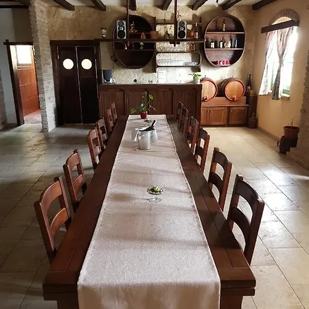 Guest house Vila Ruzin Dvor Imotski